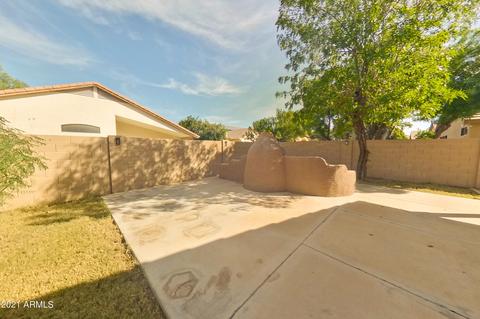 2042 E Smoke Tree Rd, Gilbert, AZ 85296 photo 13