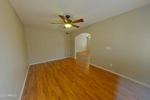 2042 E Smoke Tree Rd, Gilbert, AZ 85296 photo 4