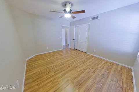 2042 E Smoke Tree Rd, Gilbert, AZ 85296 photo 9