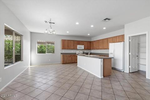 1432 E Parkview Dr, Gilbert, AZ 85295 photo 6