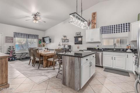 65 W Melody Dr, Gilbert, AZ 85233 photo 4