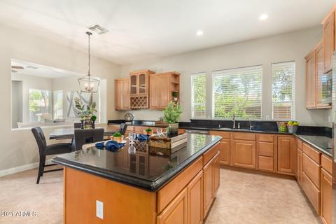 674 E Hampton Ct, Gilbert, AZ 85295 photo 23