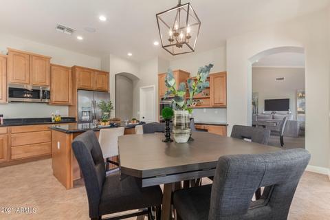 674 E Hampton Ct, Gilbert, AZ 85295 photo 19