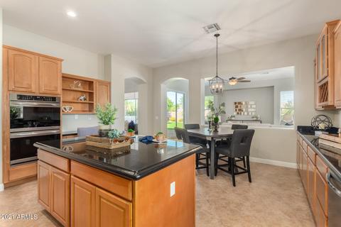 674 E Hampton Ct, Gilbert, AZ 85295 photo 22