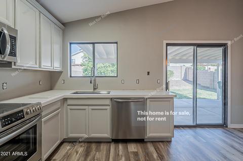 2116 E Robin Ln, Phoenix, AZ 85024 photo 8