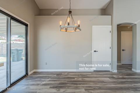 2116 E Robin Ln, Phoenix, AZ 85024 photo 10