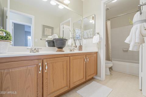 3832 E Grandview Rd, Phoenix, AZ 85032 photo 18