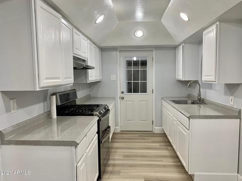6122 N 35th Dr, Phoenix, AZ 85019 photo 7