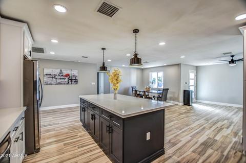 2402 E Cholla St, Phoenix, AZ 85028 photo 1