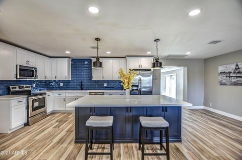 2402 E Cholla St, Phoenix, AZ 85028 photo 9