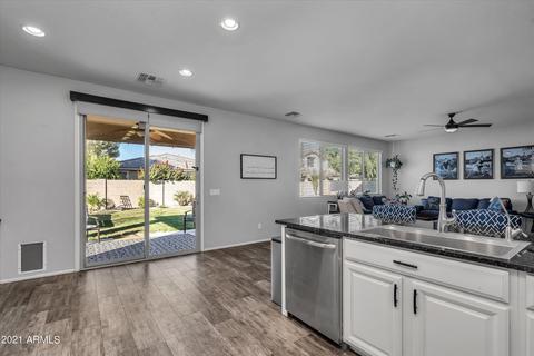 960 E Drexel Dr, Gilbert, AZ 85297 photo 11