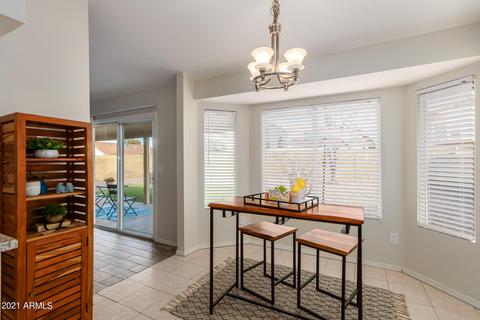 907 N Falcon Dr, Gilbert, AZ 85234 photo 18