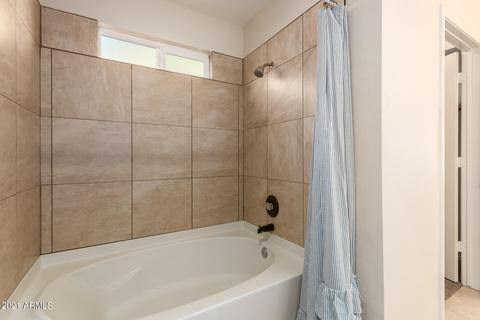 907 N Falcon Dr, Gilbert, AZ 85234 photo 26
