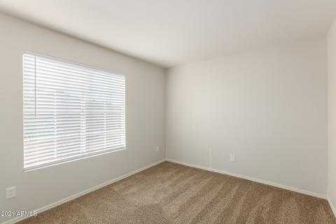 907 N Falcon Dr, Gilbert, AZ 85234 photo 29