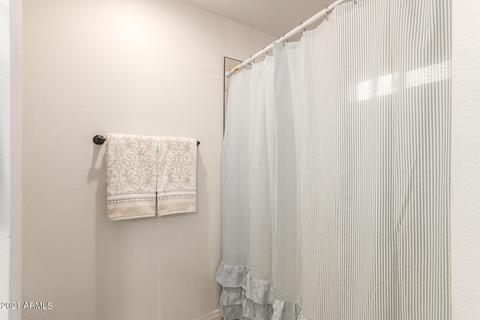 907 N Falcon Dr, Gilbert, AZ 85234 photo 25