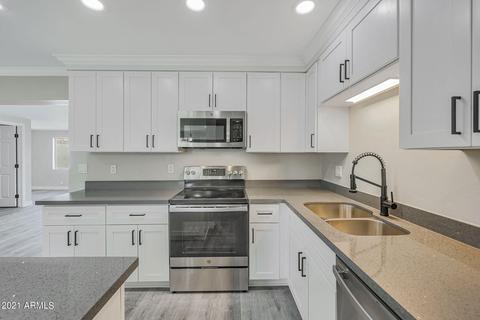 902 El Caminito Dr, Phoenix, AZ 85020 photo 6