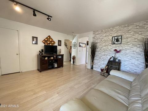 1806 S 63rd Dr, Phoenix, AZ 85043 photo 8