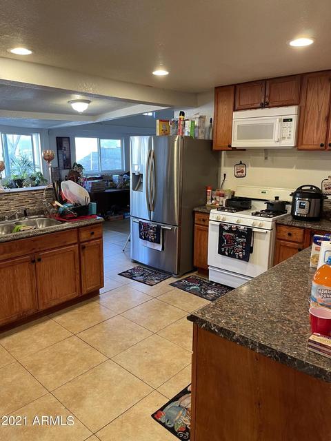 1006 E Weber Dr, Tempe, AZ 85288 photo 3