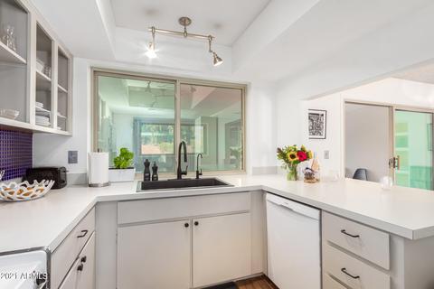 2526 E North Ln, Phoenix, AZ 85028 photo 18