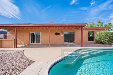 2931 E Laurel Ln, Phoenix, AZ 85028 photo 5