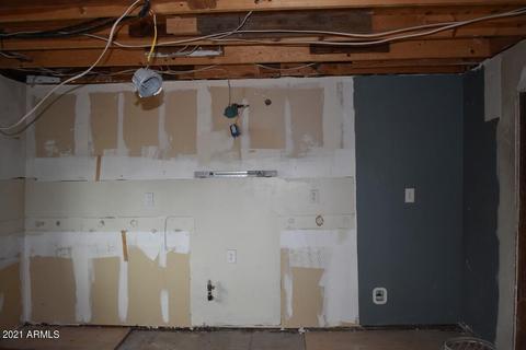 461 E Yuma Street St, Globe, AZ 85501 photo 12
