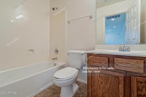 3919 E Branham Ln, Phoenix, AZ 85042 photo 5