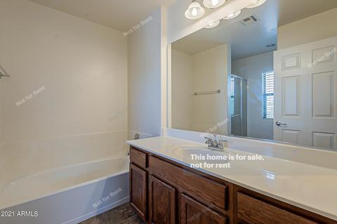 3919 E Branham Ln, Phoenix, AZ 85042 photo 4