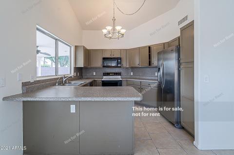 3931 E Wescott Dr, Phoenix, AZ 85050 photo 4