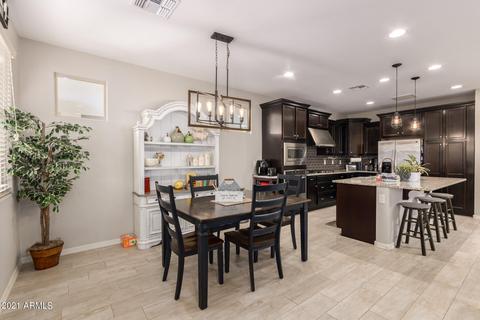 3843 E Stiles Ln, Gilbert, AZ 85295 photo 9
