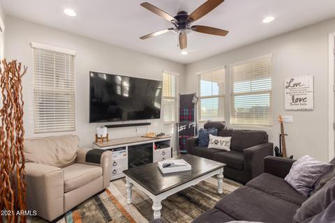3843 E Stiles Ln, Gilbert, AZ 85295 photo 6