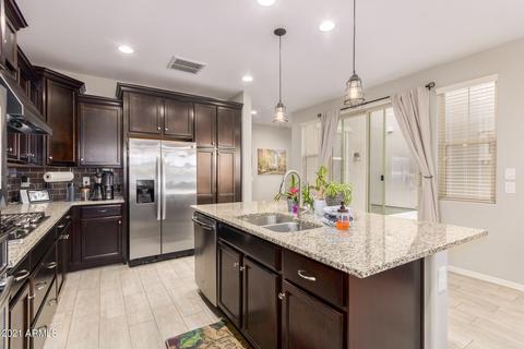 3843 E Stiles Ln, Gilbert, AZ 85295 photo 12