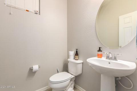 3843 E Stiles Ln, Gilbert, AZ 85295 photo 17