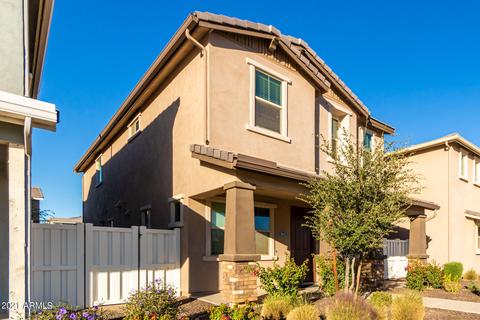 3843 E Stiles Ln, Gilbert, AZ 85295 photo 4