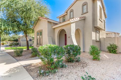 1920 E Del Rio St, Gilbert, AZ 85295 photo 1
