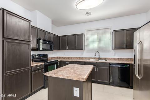 1920 E Del Rio St, Gilbert, AZ 85295 photo 9