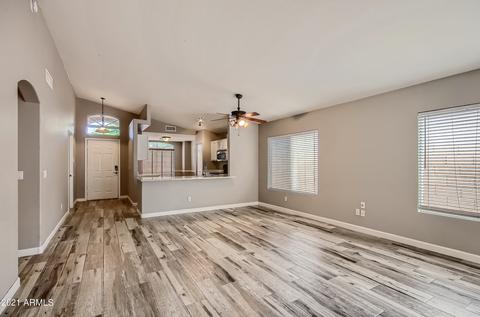 751 W Constitution Dr, Gilbert, AZ 85233 photo 8