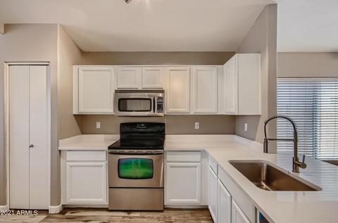 751 W Constitution Dr, Gilbert, AZ 85233 photo 14