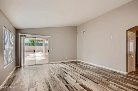 751 W Constitution Dr, Gilbert, AZ 85233 photo 10