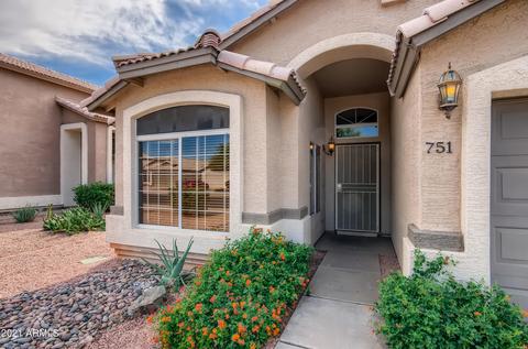 751 W Constitution Dr, Gilbert, AZ 85233 photo 5