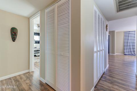 2121 E Broadmor Dr, Tempe, AZ 85282 photo 11