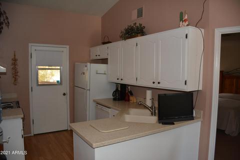 455 S Delaware Dr #10, Apache Junction, AZ 85120 photo 10