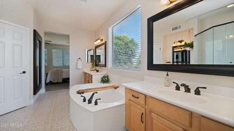4060 E Sidewinder Ct, Gilbert, AZ 85297 photo 32