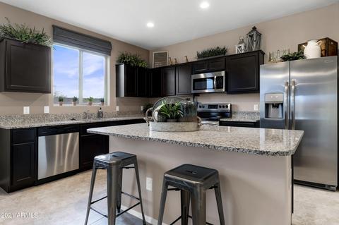 9336 E Grapefruit Dr, Florence, AZ 85132 photo 3