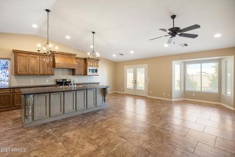 332 W Brisa Dr, Gilbert, AZ 85233 photo 4