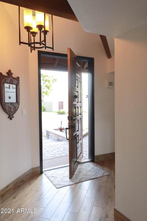 33 E Butler Dr, Phoenix, AZ 85020 photo 16