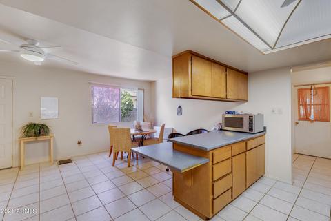 1025 E Campus Dr, Tempe, AZ 85282 photo 10