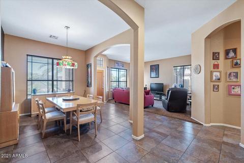 61 S Marin Dr, Gilbert, AZ 85296 photo 3