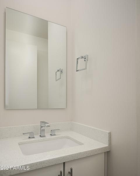 325 E Coronado Rd #11, Phoenix, AZ 85004 photo 18