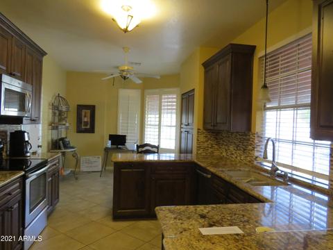 16012 N 3 Dr, Phoenix, AZ 85023 photo 8