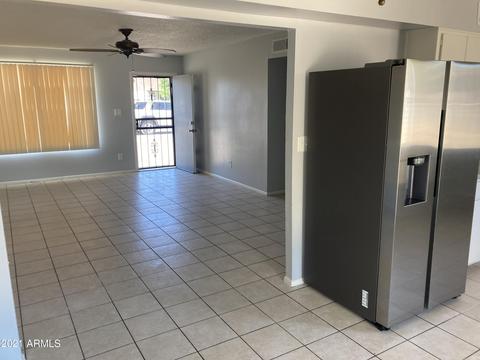 3207 N 64th Dr, Phoenix, AZ 85033 photo 8